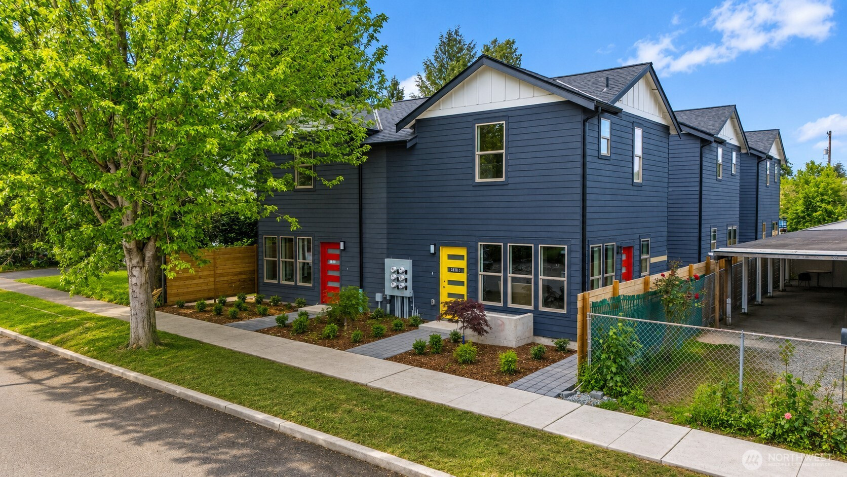 4416 S Frontenac Street, Seattle, WA 98118