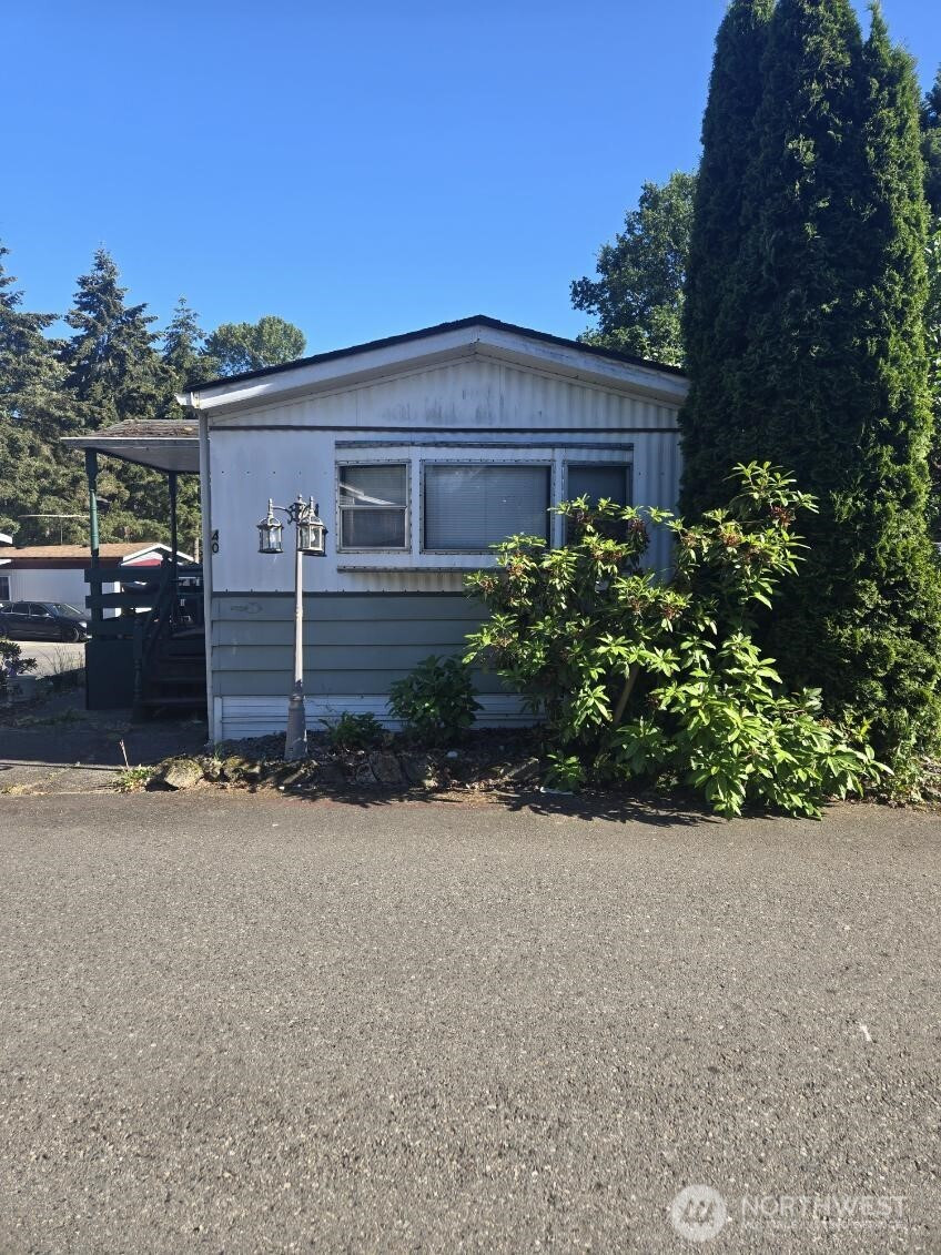 2424 S 260th Street, Federal Way, WA 98032