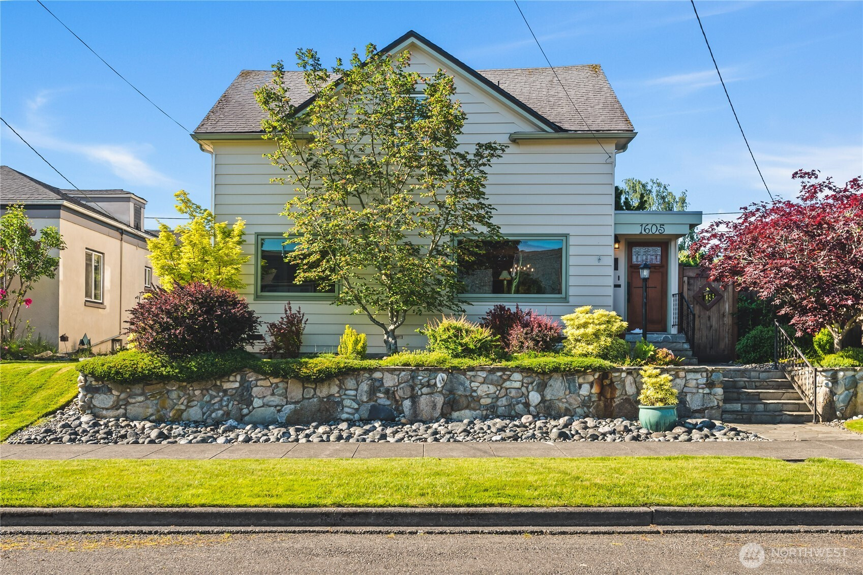 1605 9th Street, Anacortes, WA 98221