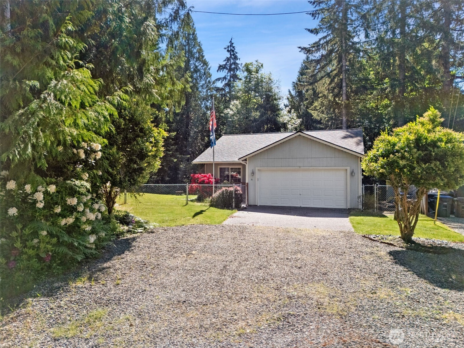 31 E Squaxin Place, Shelton, WA 98584