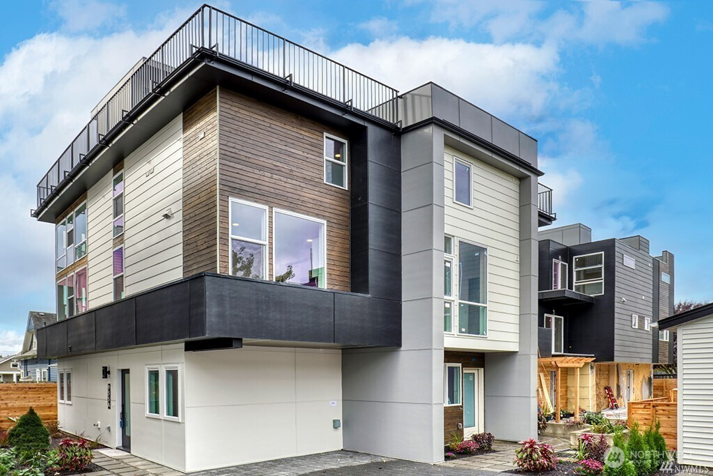 933 NW 52nd Street, Seattle, WA 98107