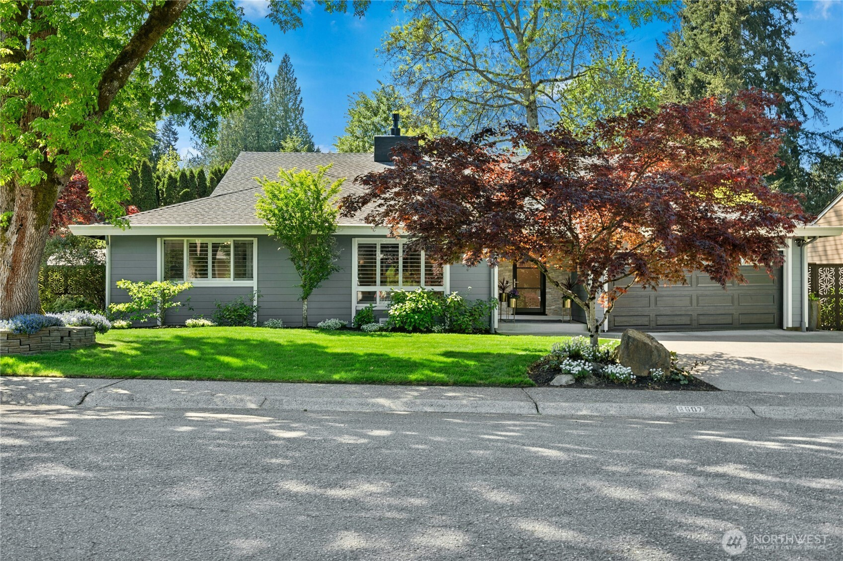 6607 149th Avenue NE, Redmond, WA 98052