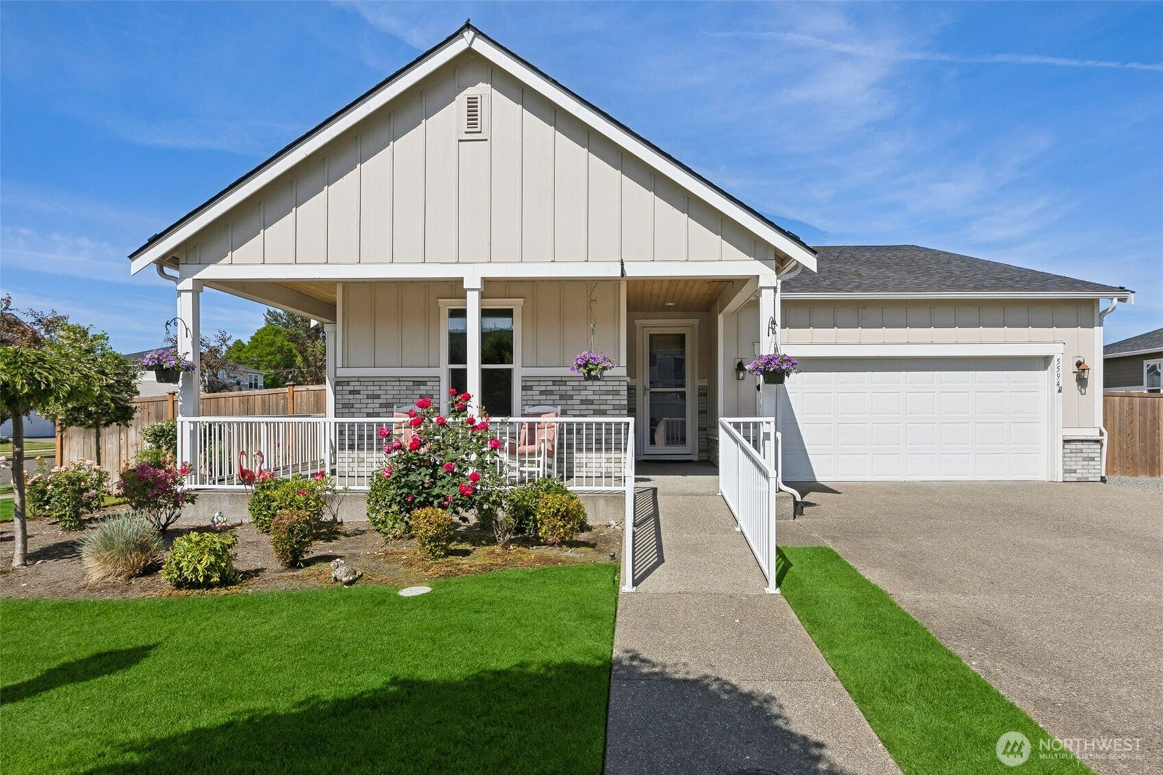 5594 157th Ave Ct E, Sumner, WA 98390