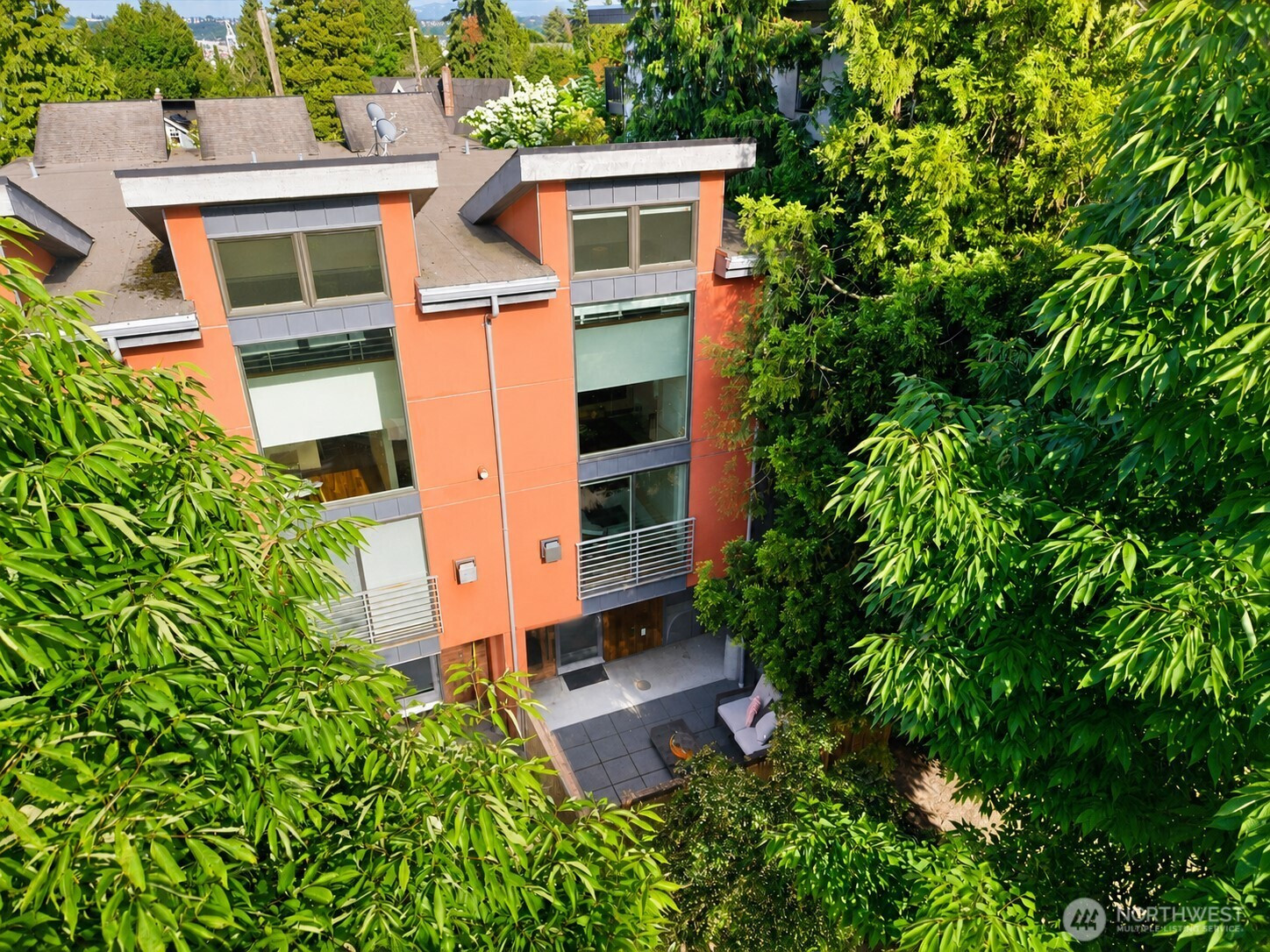 1722 California Avenue SW, Seattle, WA 98116