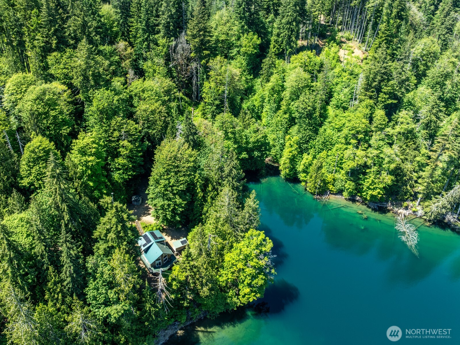 1620 W Cushman Ridge Road, Hoodsport, WA 98563