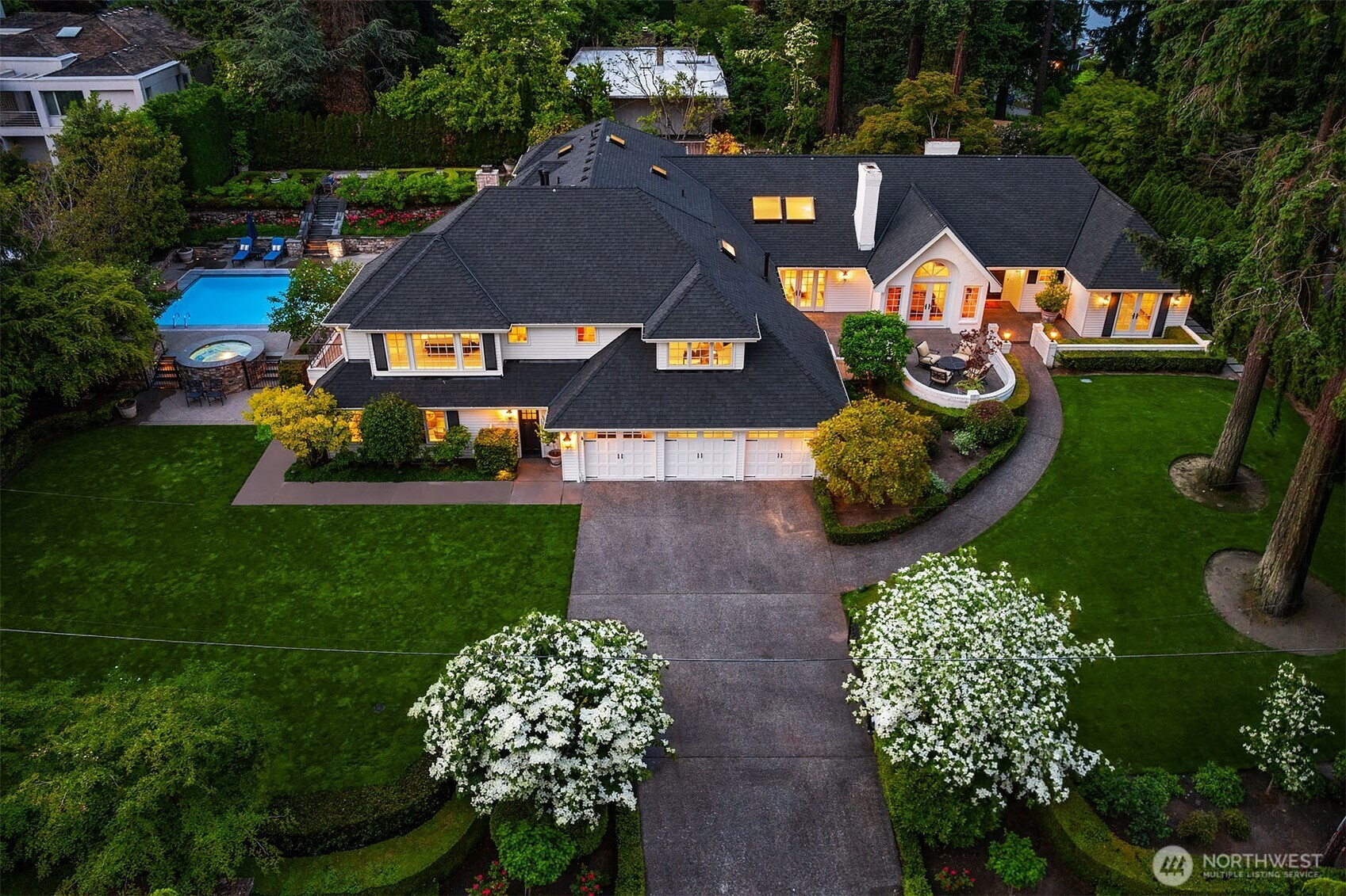 8826 NE 2nd Place, Medina, WA 98039