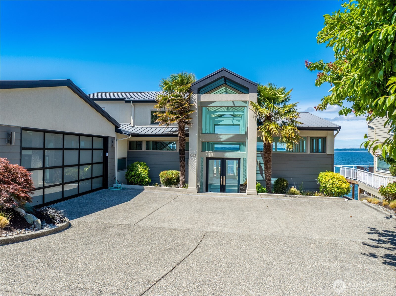 1033 Blackberry Lane, Camano Island, WA 98282