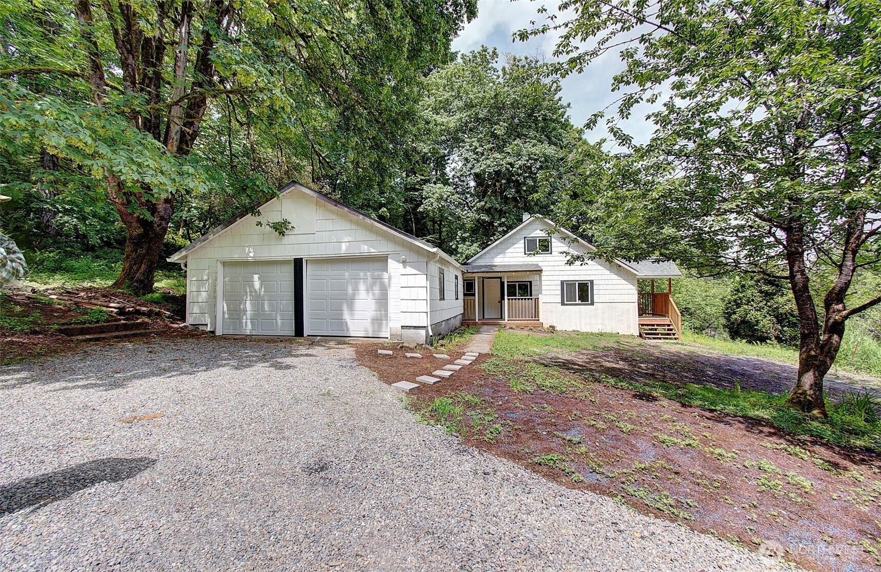 6405 WestSide Highway, Castle Rock, WA 98611