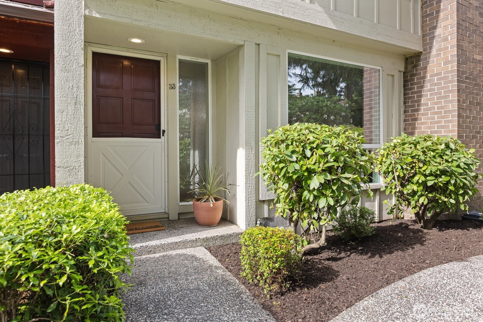 1035 156th Avenue NE, Bellevue, WA 98007