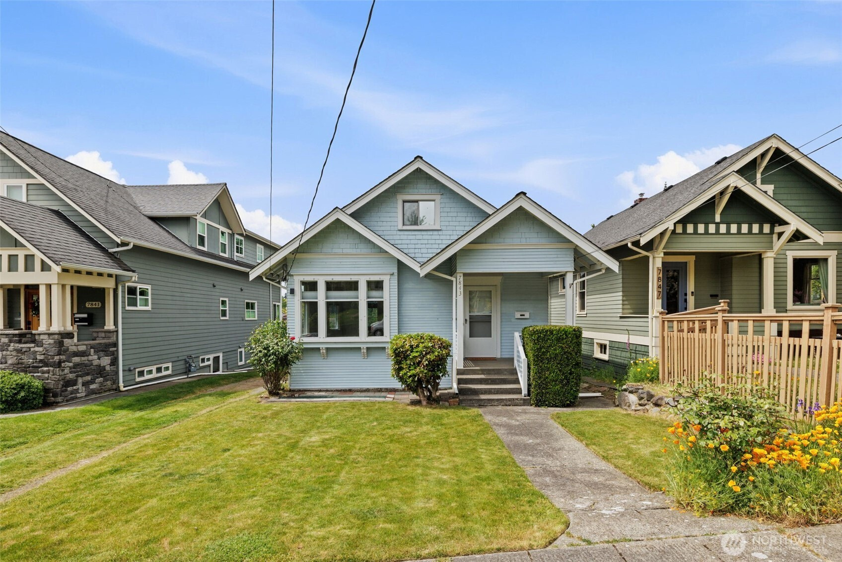 7843 Stroud Avenue N, Seattle, WA 98103