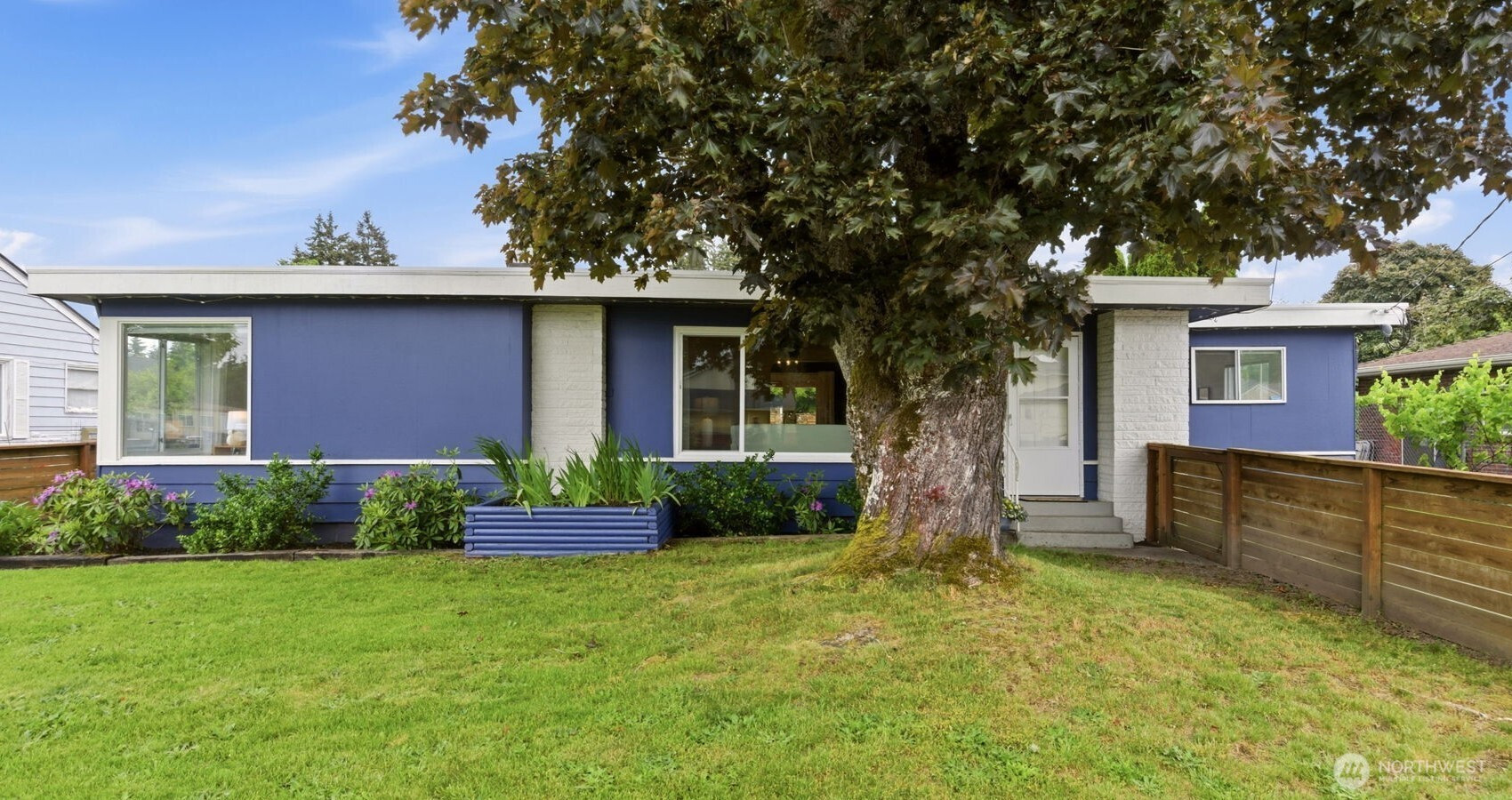 8423 E D Street, Tacoma, WA 98445