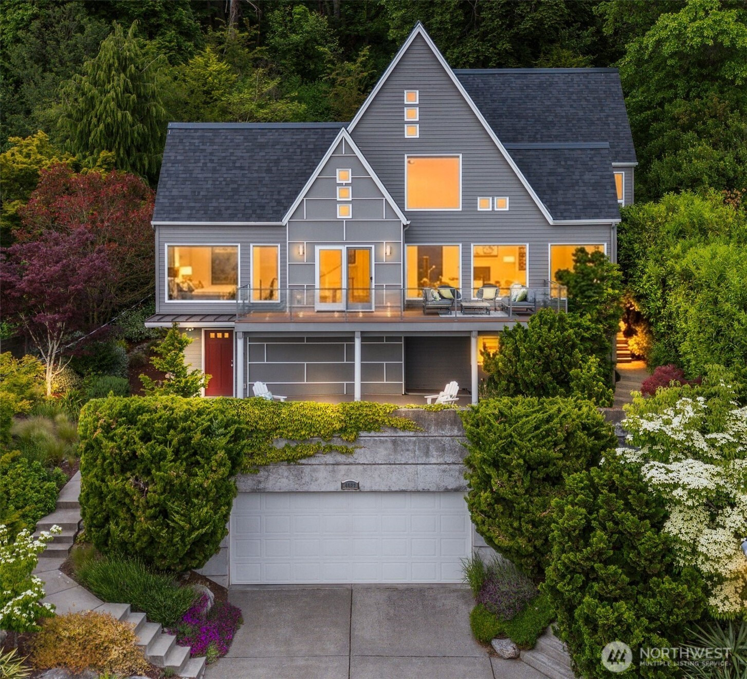 4622 57th Avenue SW, Seattle, WA 98116