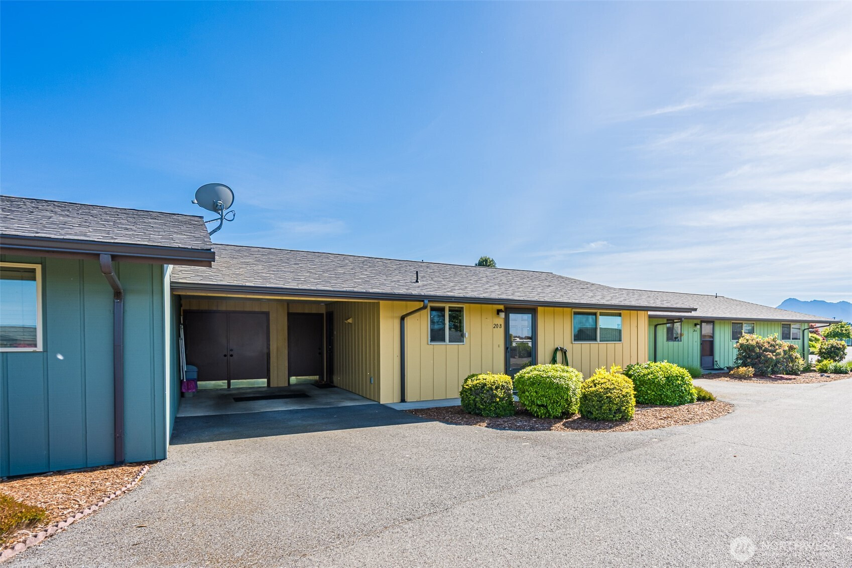 1301 S Third Avenue, Sequim, WA 98382