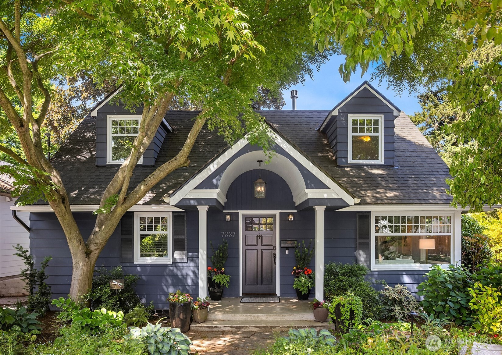 7337 48th Avenue NE, Seattle, WA 98115