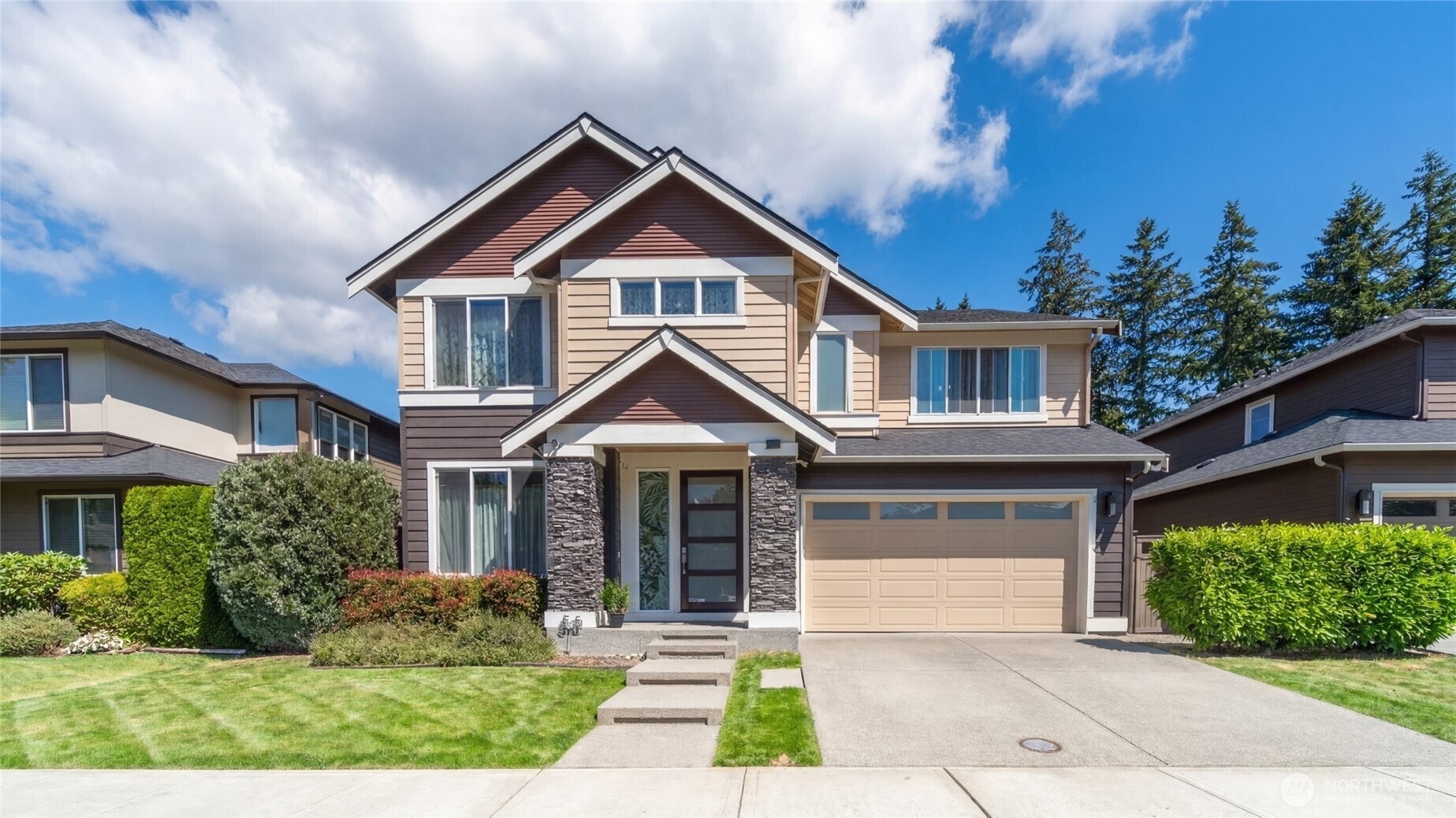 5852 S 326th Court, Auburn, WA 98001