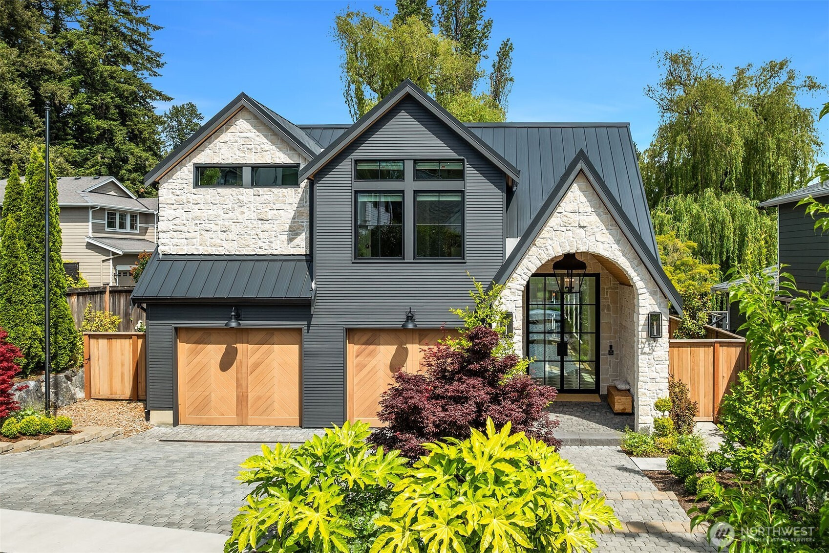 1016 5th Street, Kirkland, WA 98033