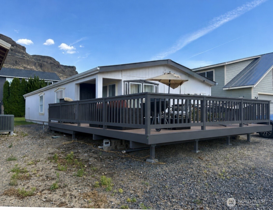 707 Hunter Avenue SW, Quincy, WA 98848