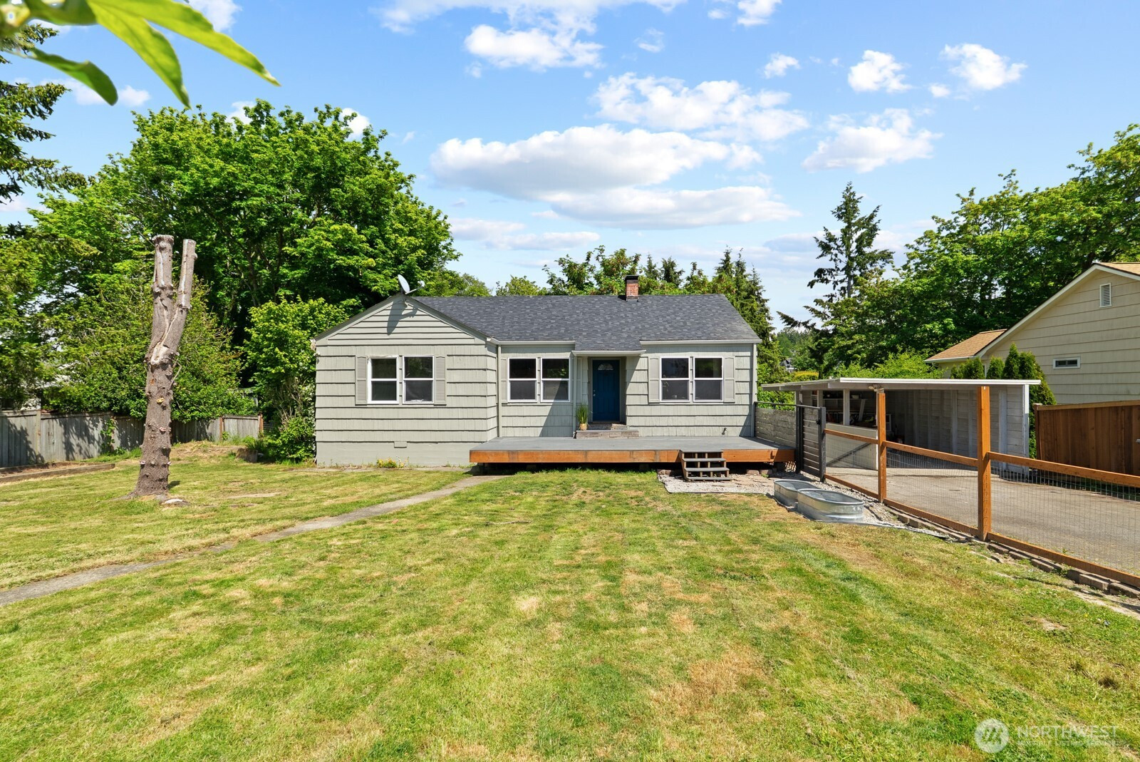 307 4th Street, Steilacoom, WA 98388