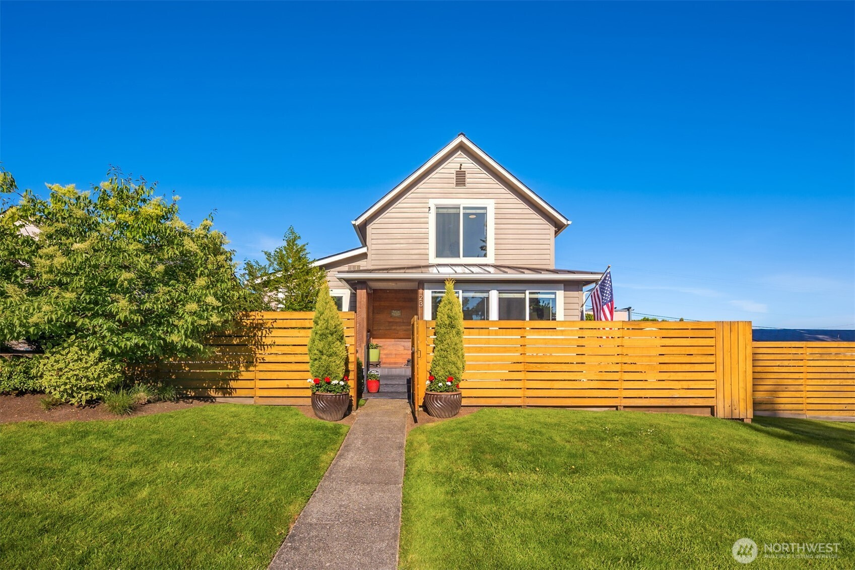 123 Avenue E, Snohomish, WA 98290