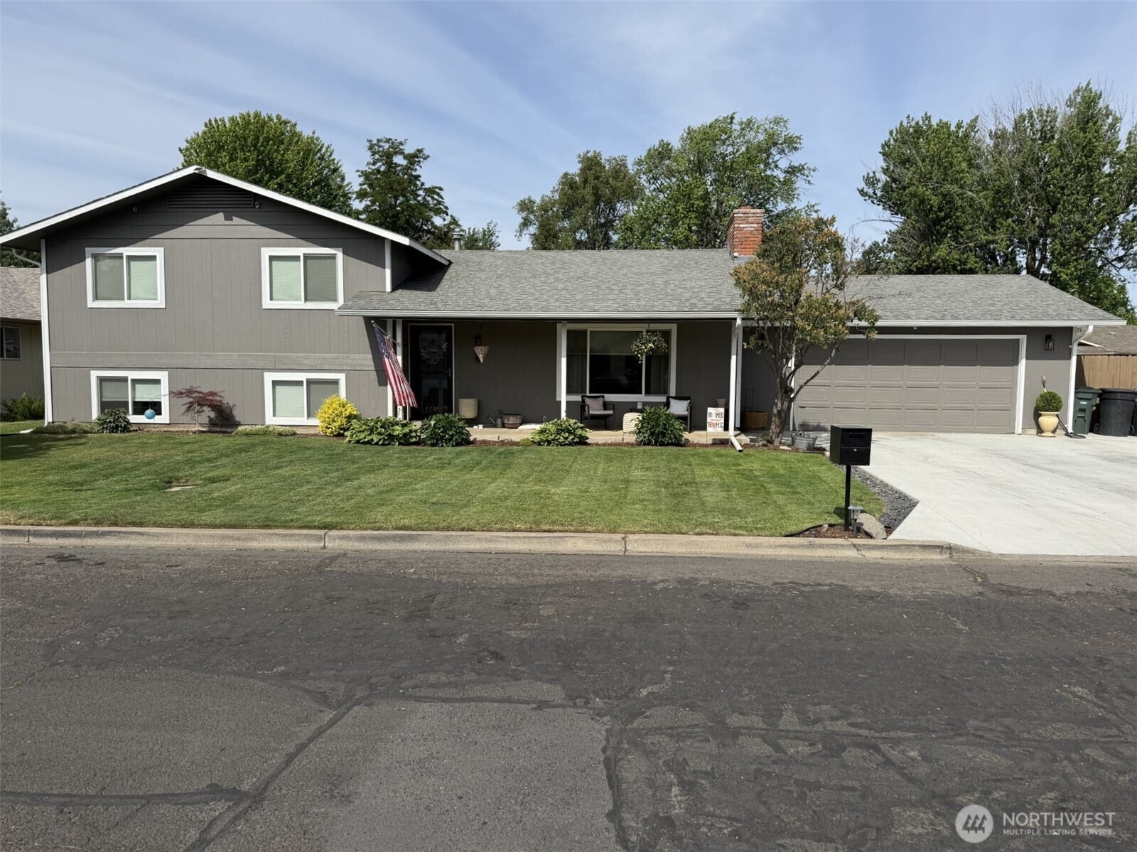2288 Granite Drive, Walla Walla, WA 99362
