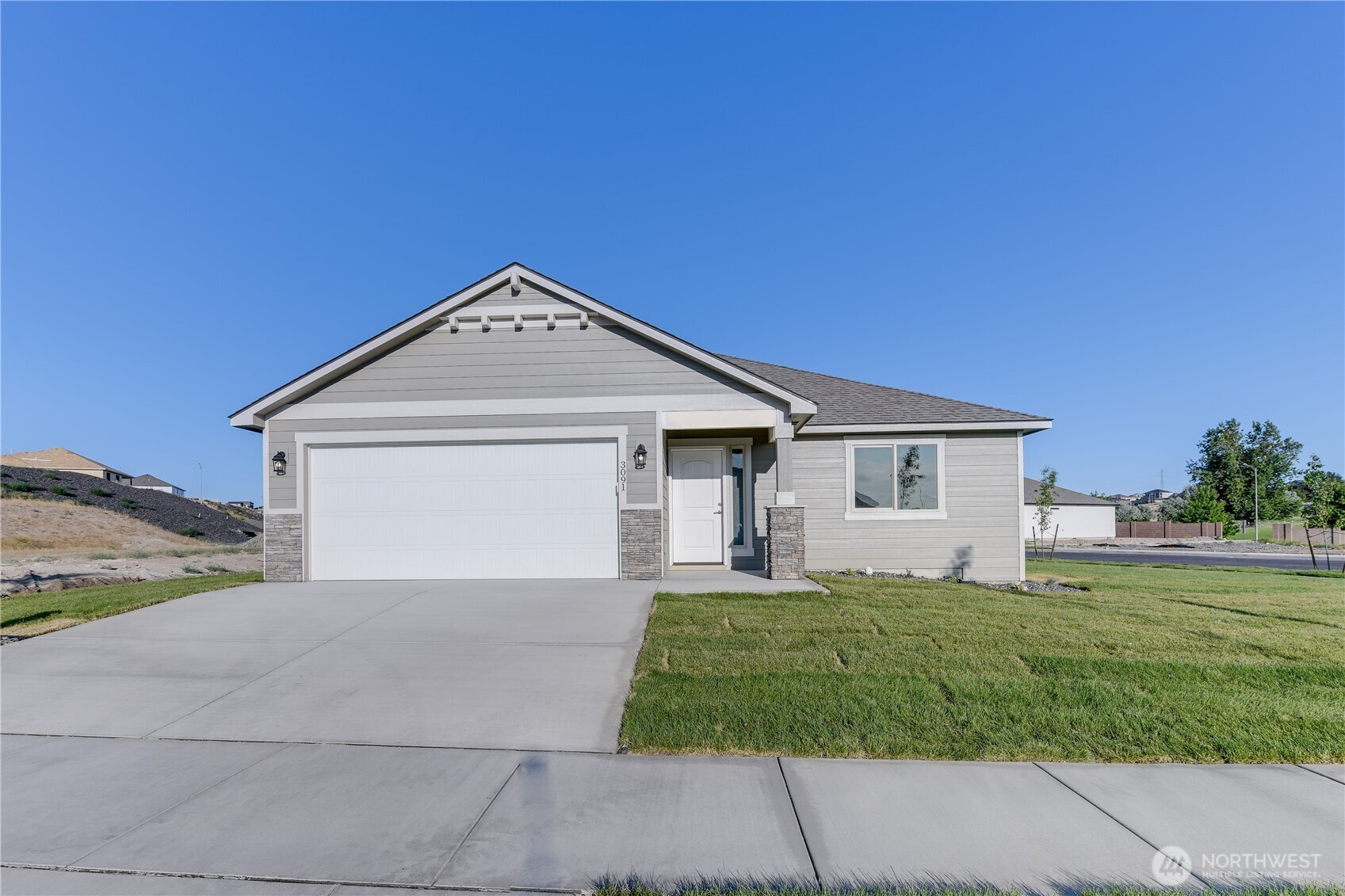 336 N Sandy Loop, Moses Lake, WA 98837
