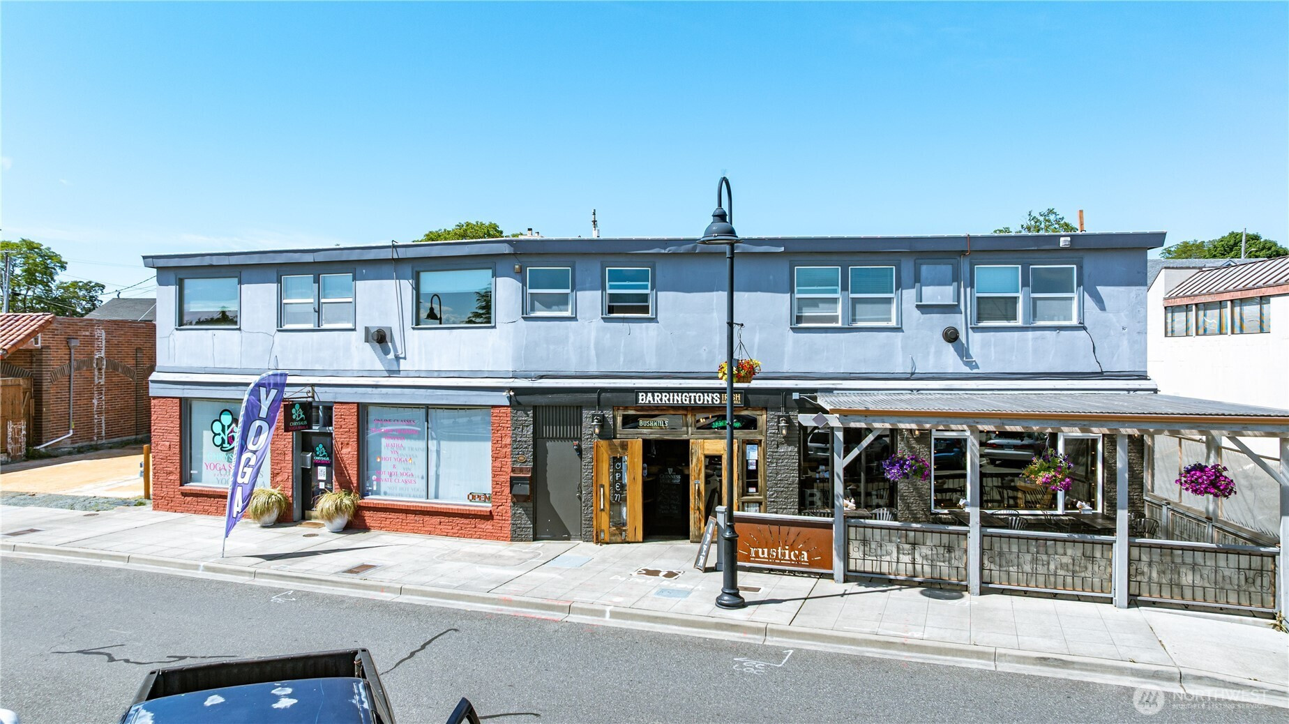 670 SE Pioneer Way, Oak Harbor, WA 98277