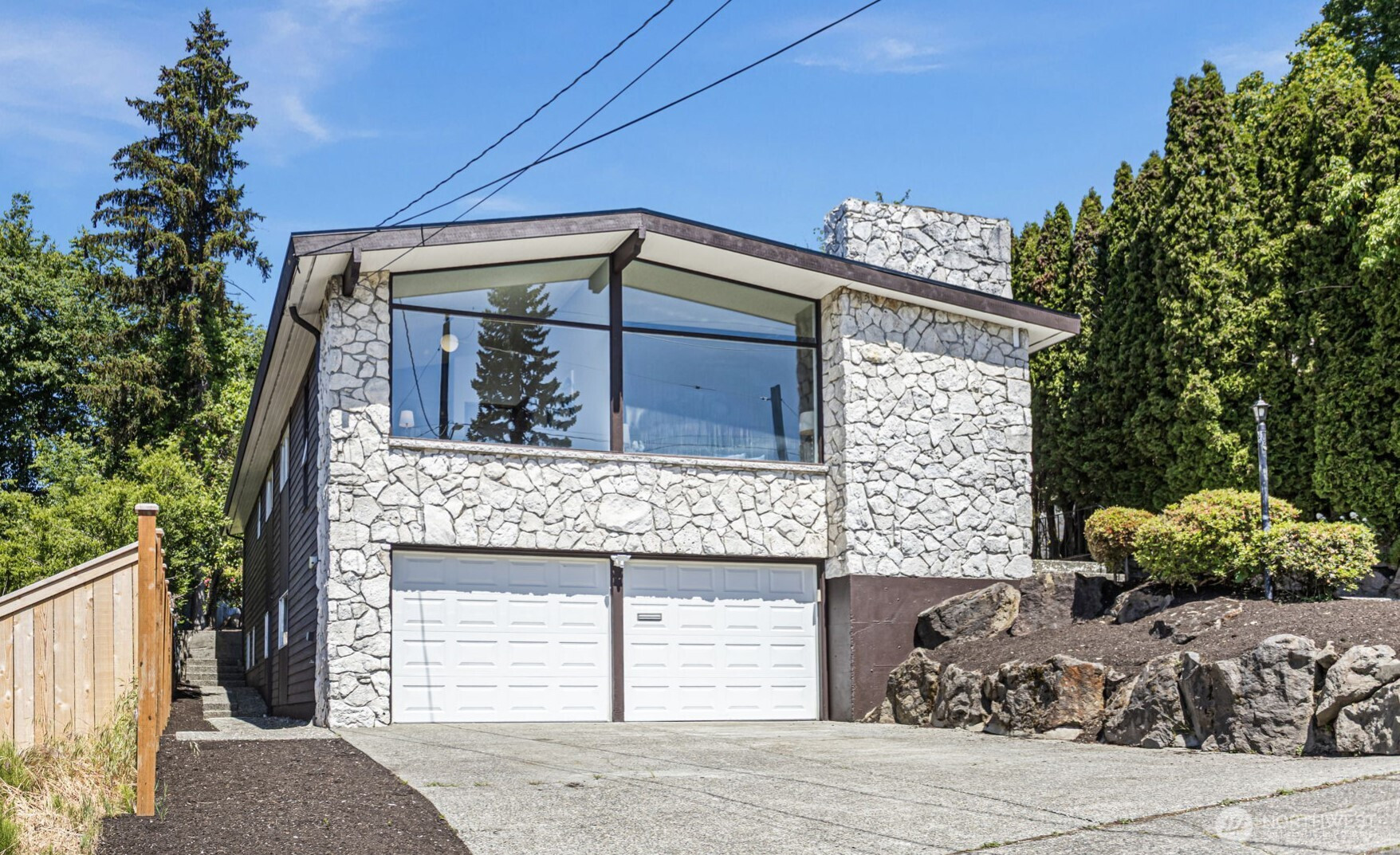 5210 S Kenyon Street, Seattle, WA 98118