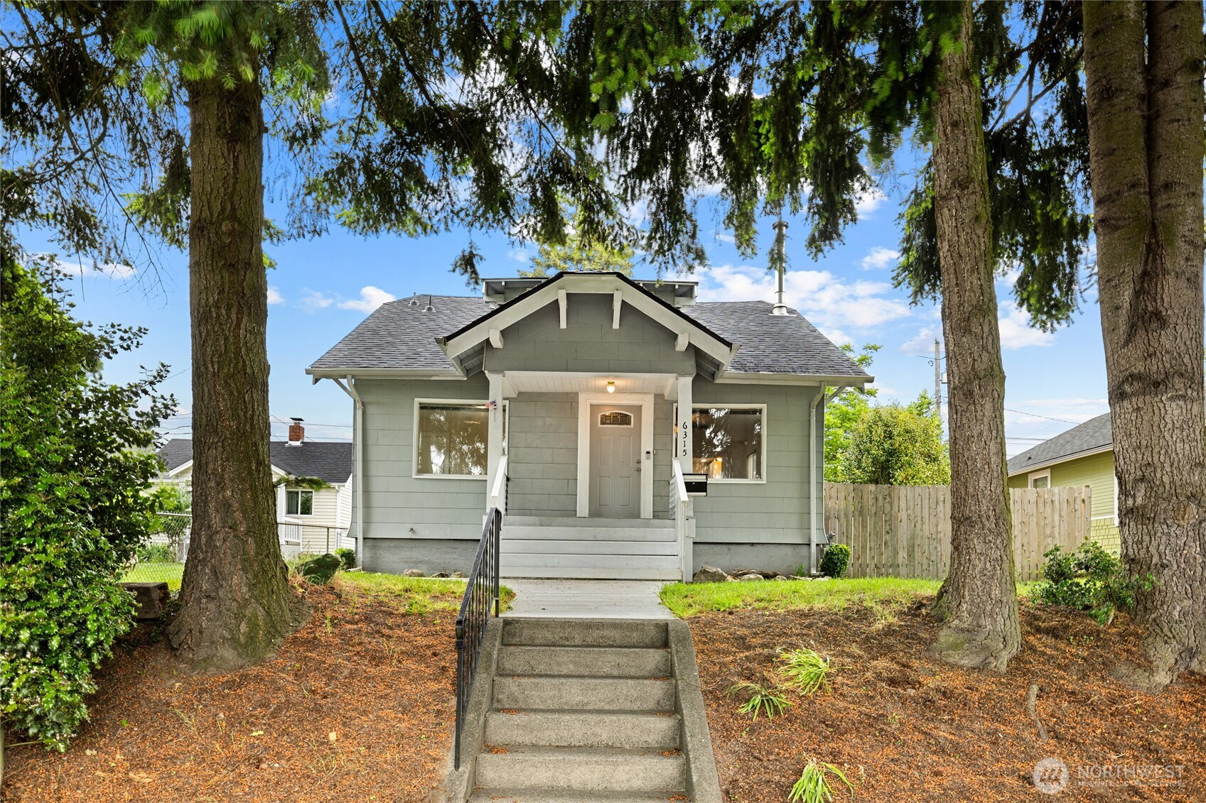 6315 Yakima Avenue, Tacoma, WA 98408