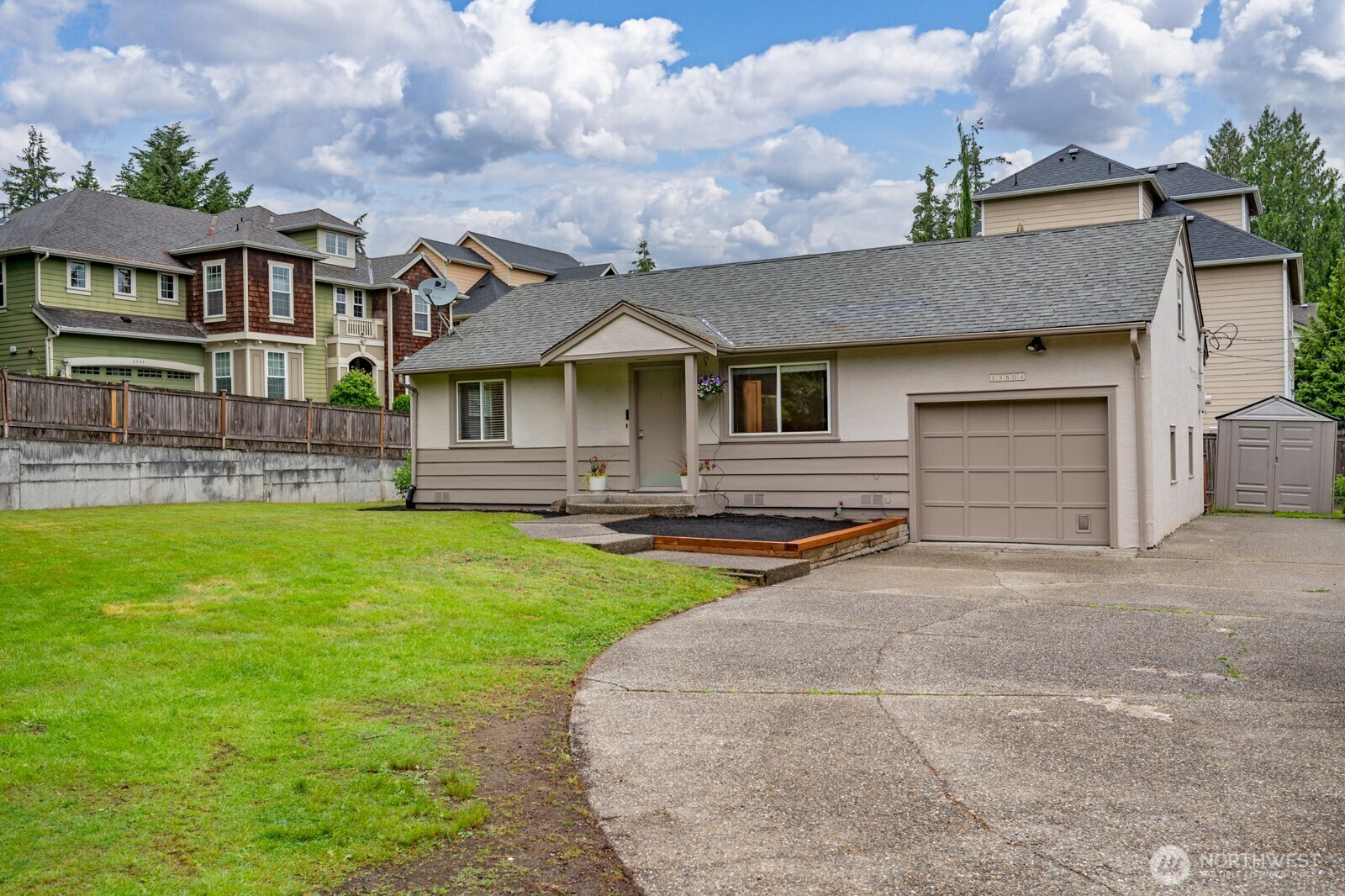 13804 Redmond Way, Redmond, WA 98052