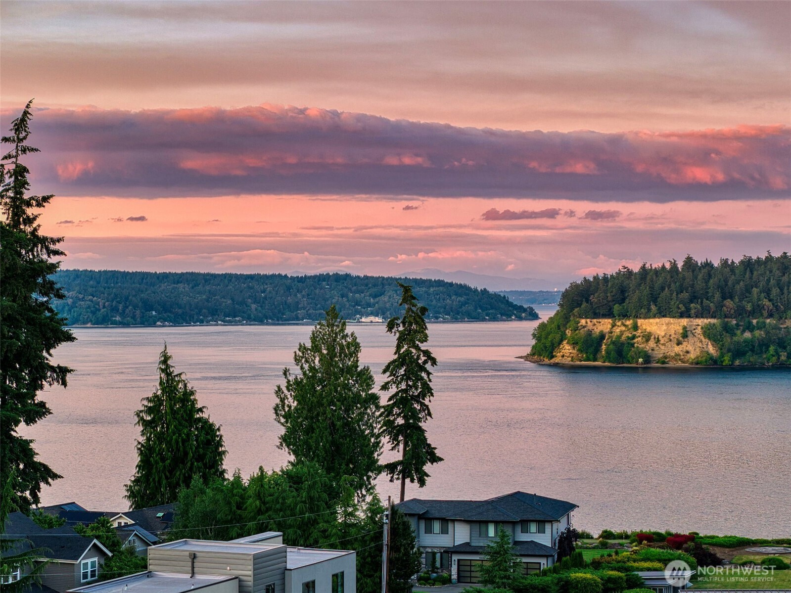 5818 Reid Drive NW, Gig Harbor, WA 98335