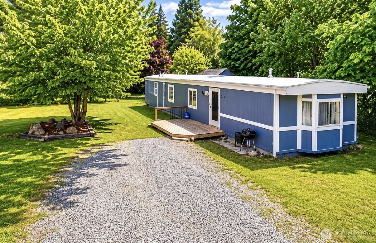25501 35th Avenue E, Spanaway, WA 98387