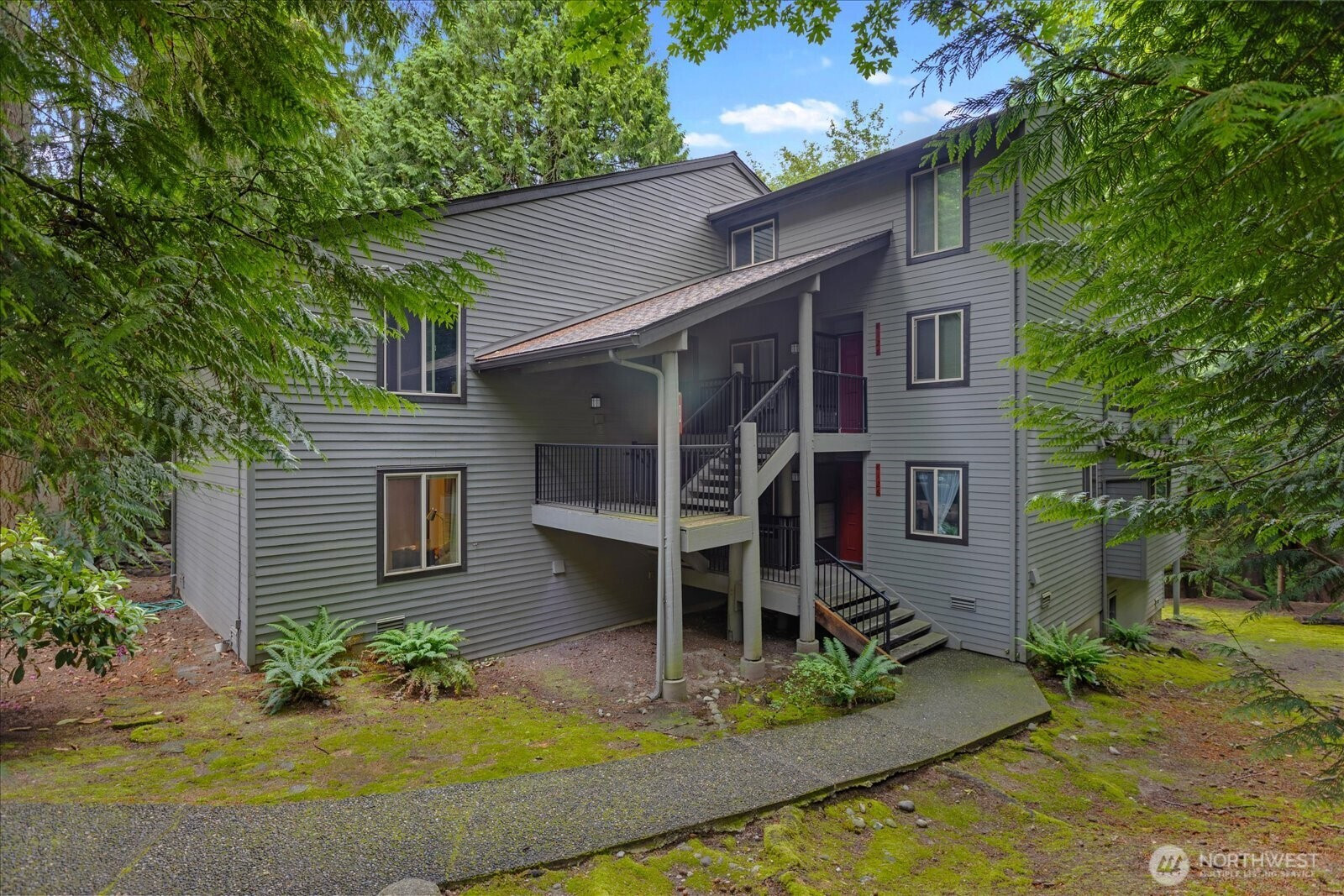 8130 145th Court NE, Redmond, WA 98052
