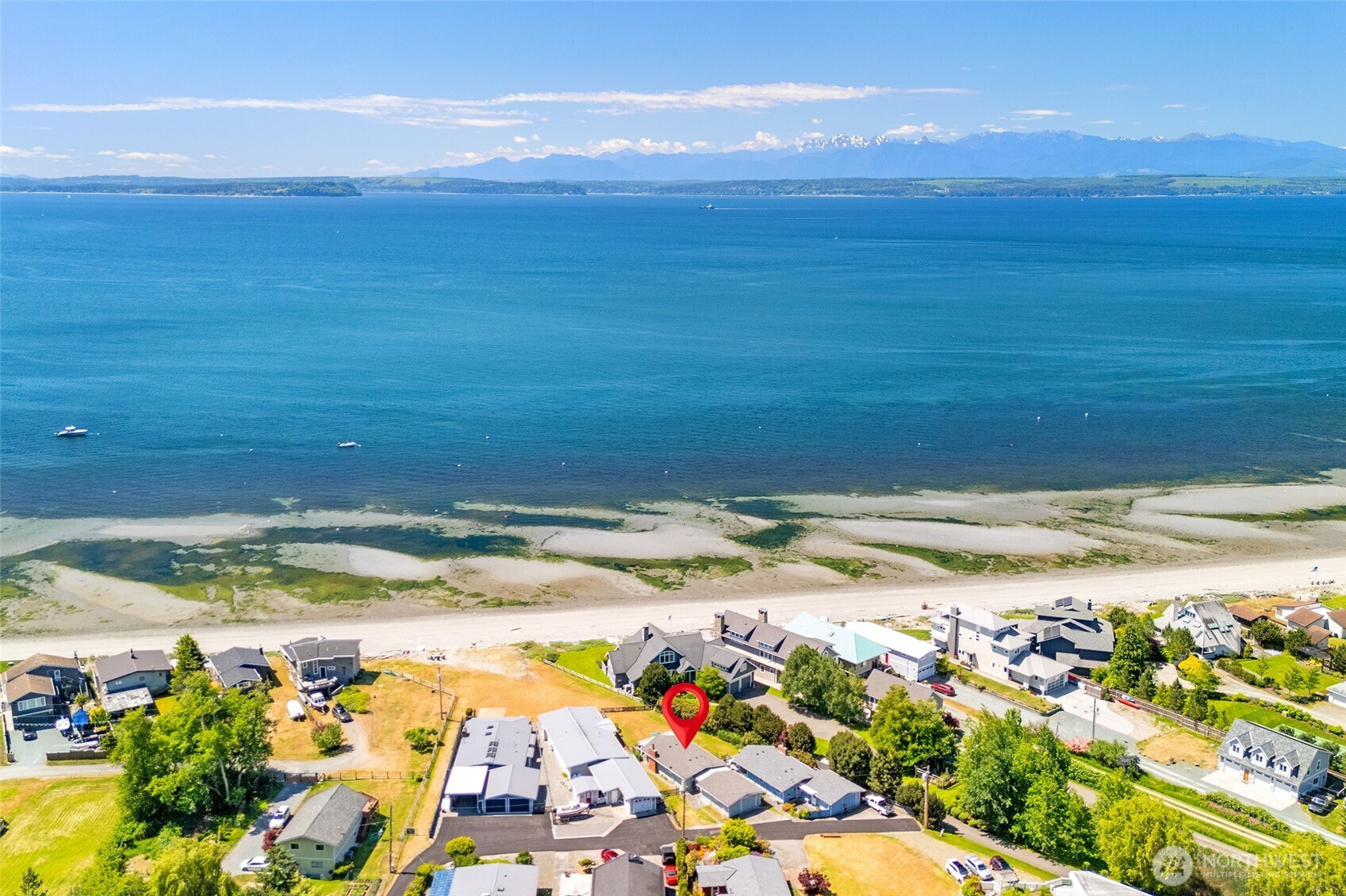 5782 Menlo Beach Lane, Freeland, WA 98249