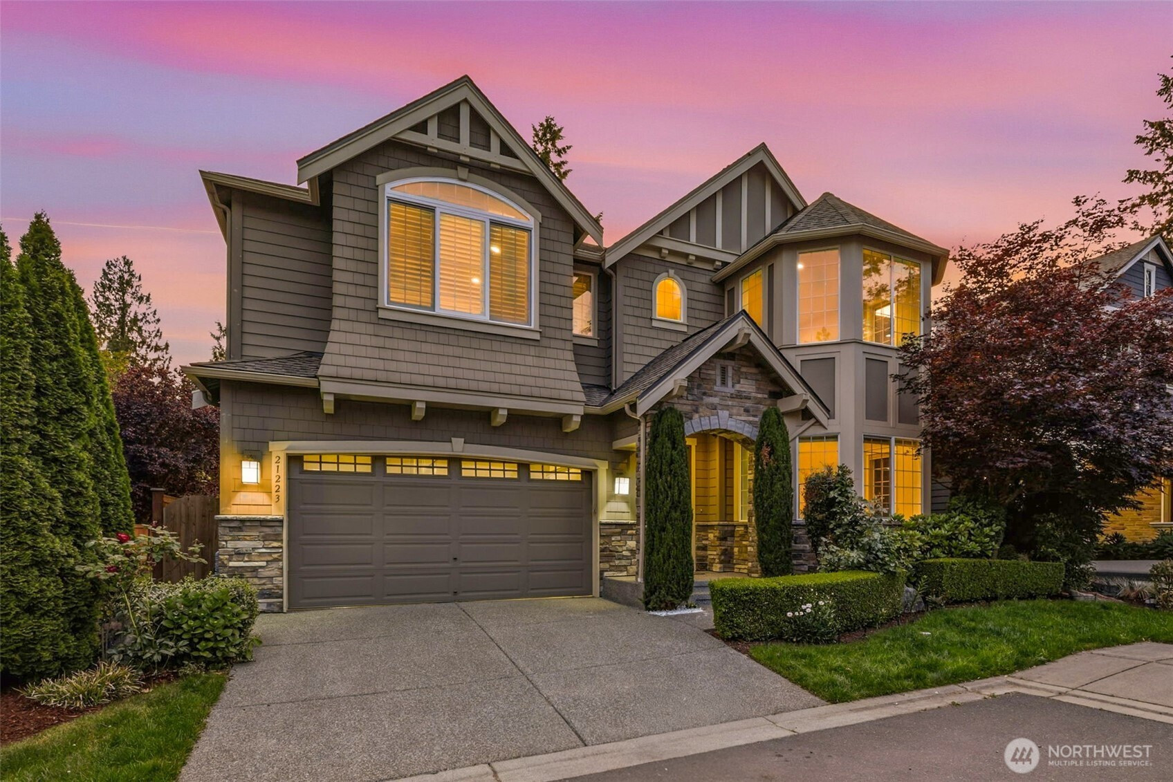 21223 NE 9th Place, Sammamish, WA 98074
