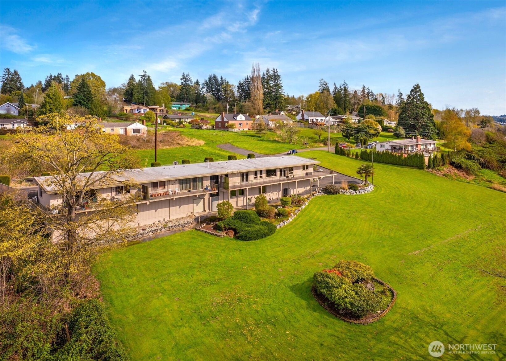 2004 Valley View Drive, Lake Stevens, WA 98258