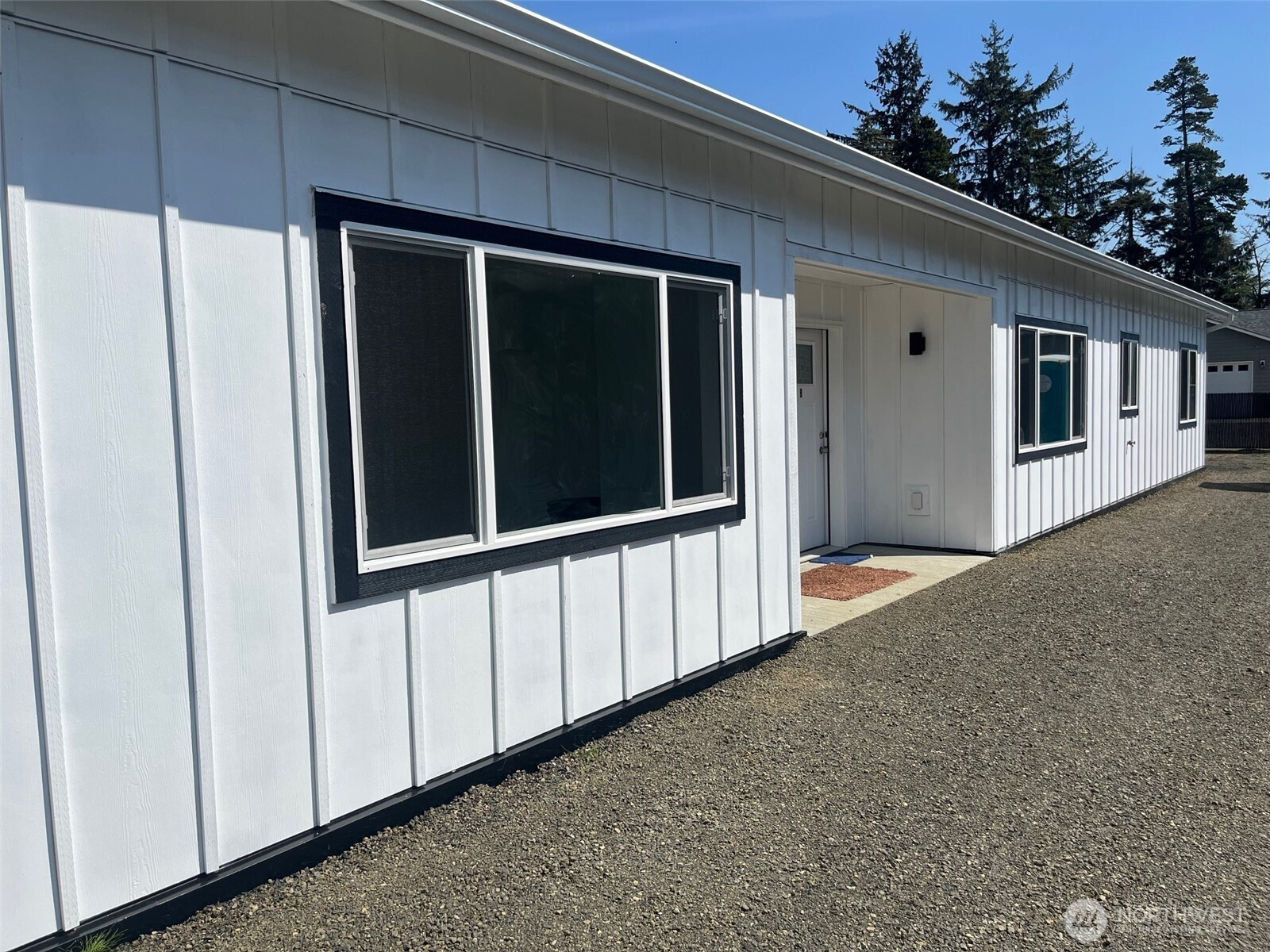 1306 Melbourne Court, Westport, WA 98595