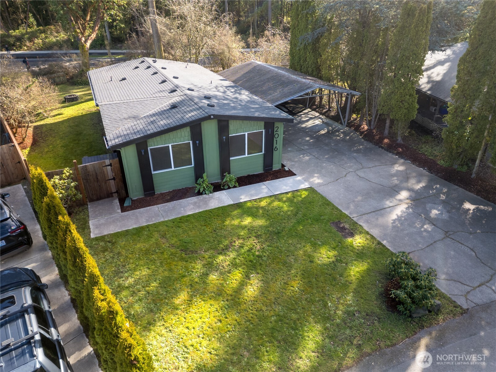 2016 Queen Anne Place, Port Townsend, WA 98368