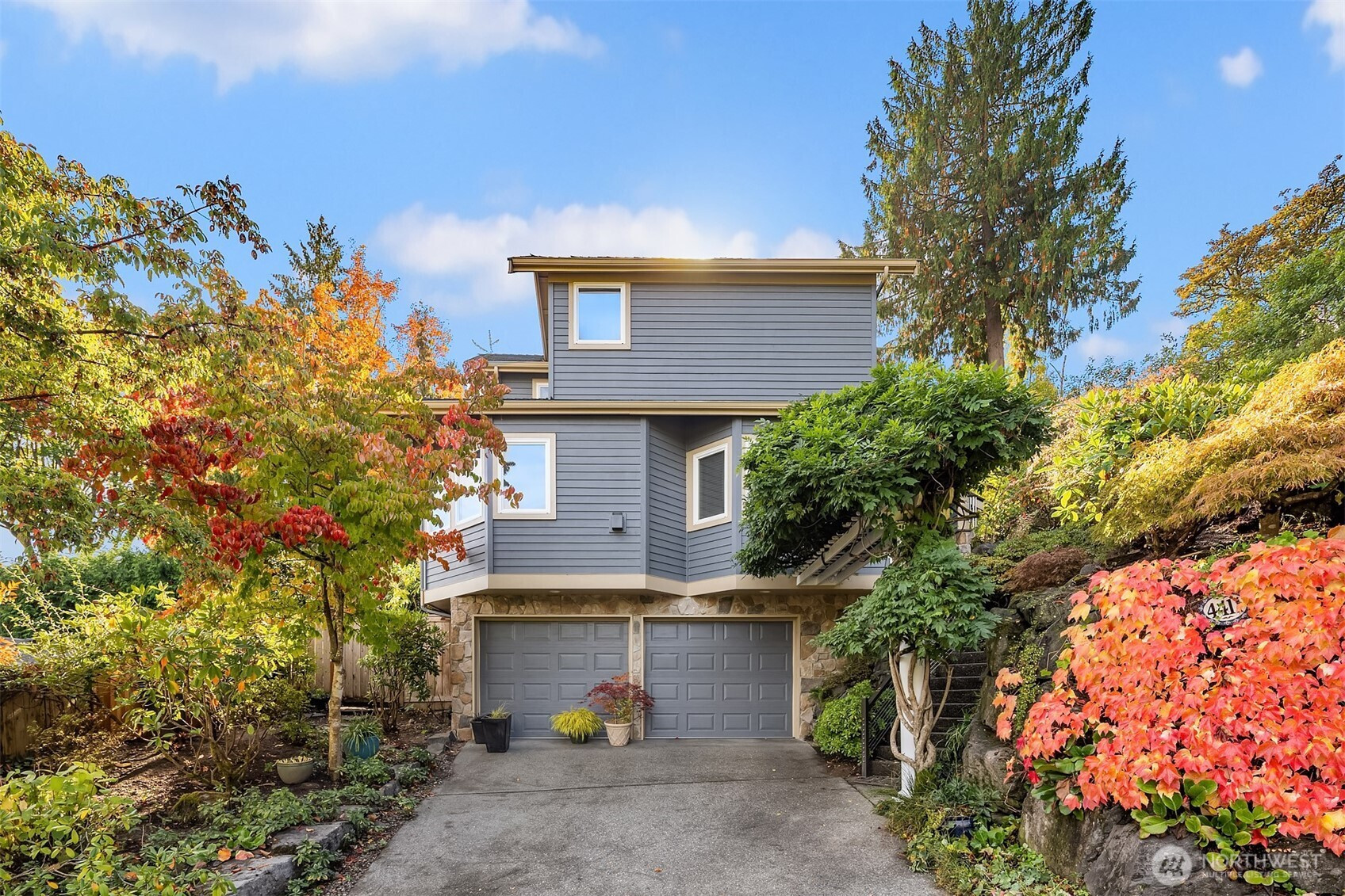 4411 NE 90th Street, Seattle, WA 98115