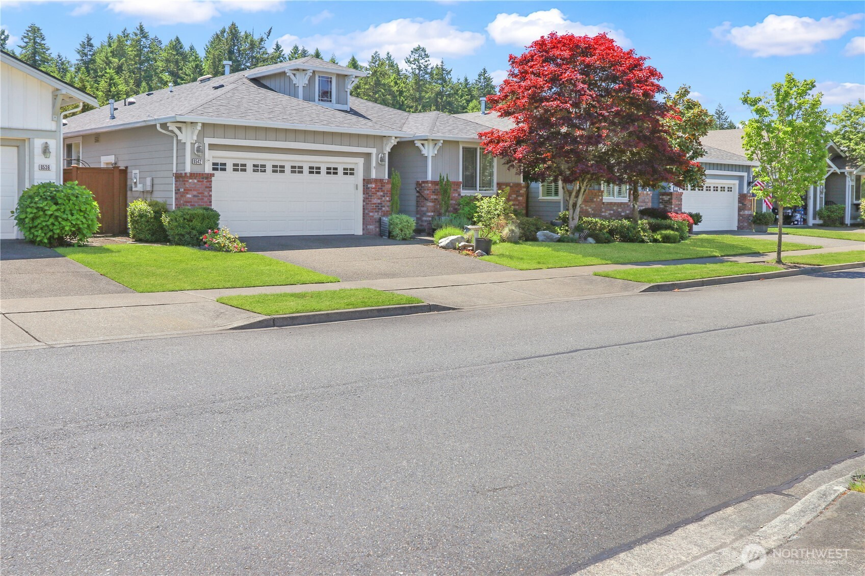 8542 Bainbridge Loop NE, Lacey, WA 98516
