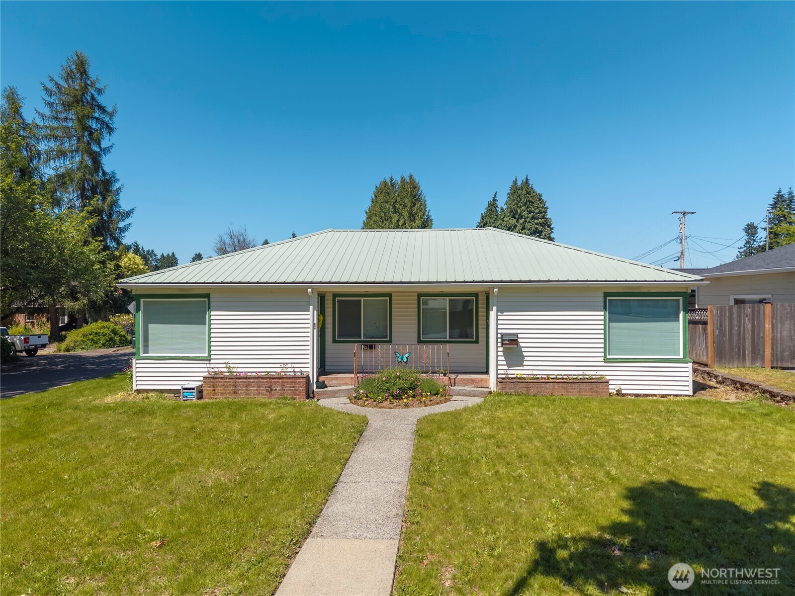 902 North Street SE, Tumwater, WA 98501