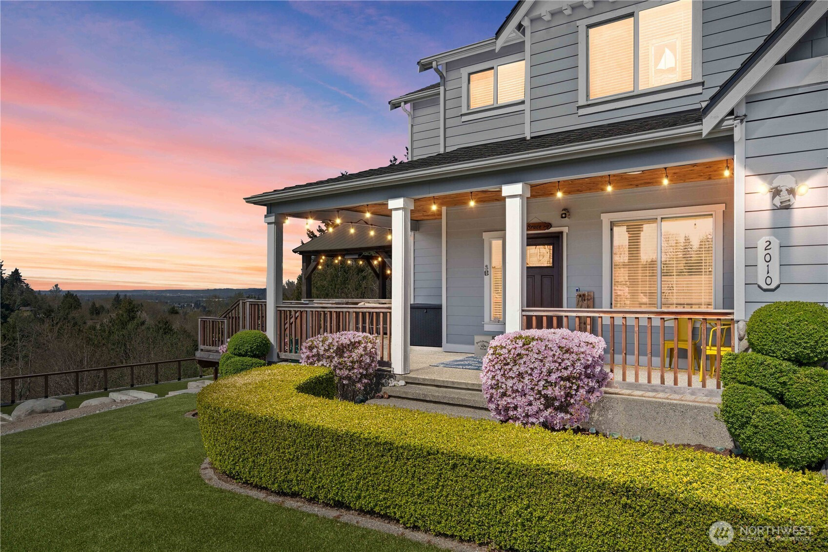 2010 26th Place SE, Puyallup, WA 98372