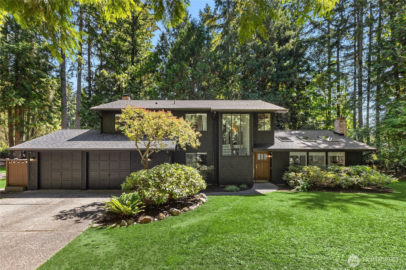 6322 NE Lariat Loop, Bainbridge Island, WA 98110