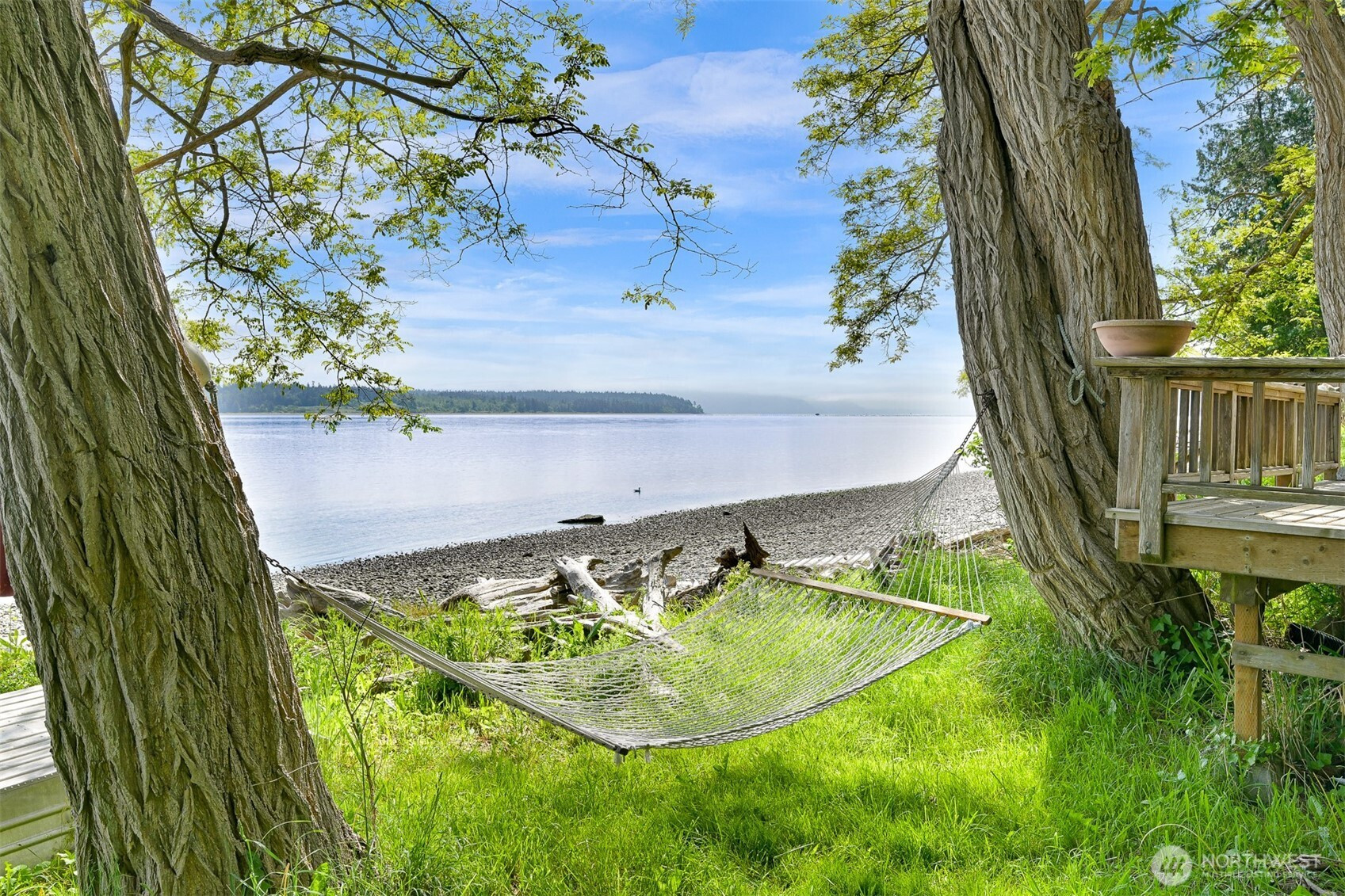 1865 Seacrest Drive, Lummi Island, WA 98262