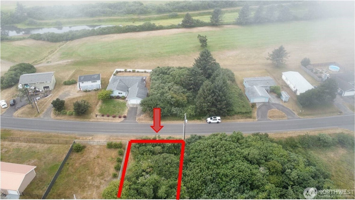618 Canal Drive NE, Ocean Shores, WA 98569