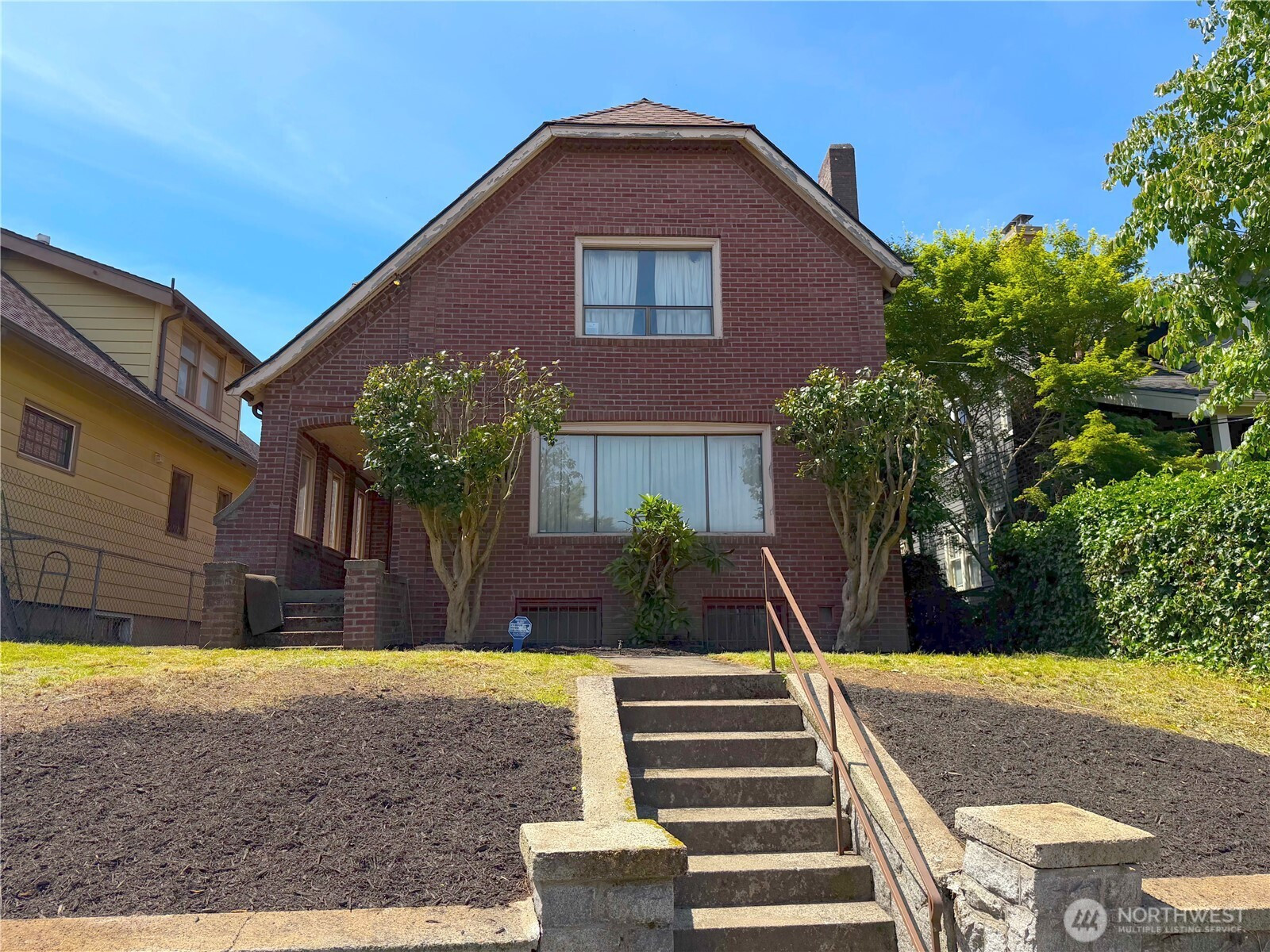 3045 19th Avenue S, Seattle, WA 98144