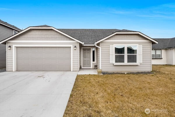 1120 W Aspen Road, Moses Lake, WA 98837