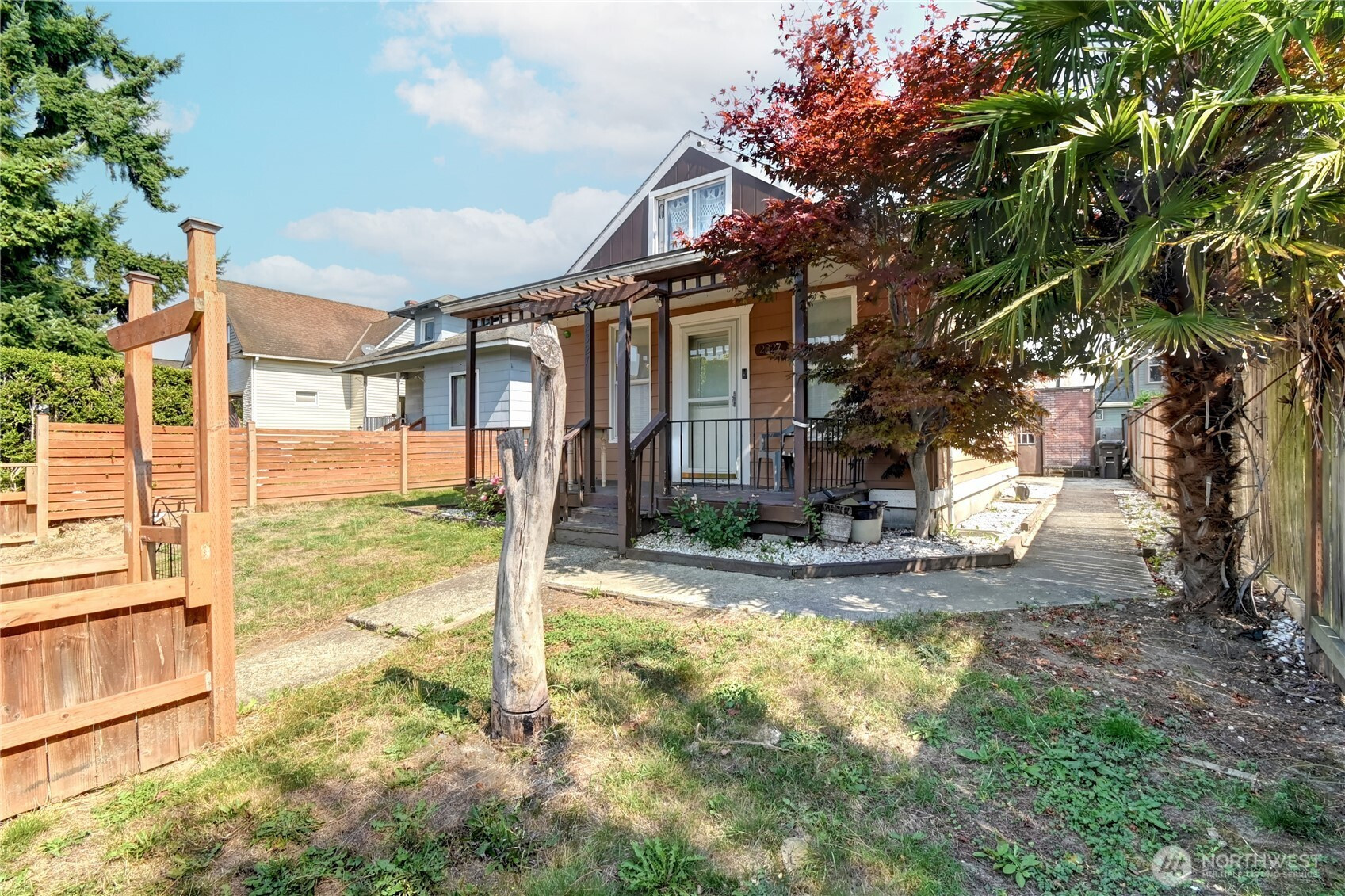 2327 Harrison Avenue, Everett, WA 98201