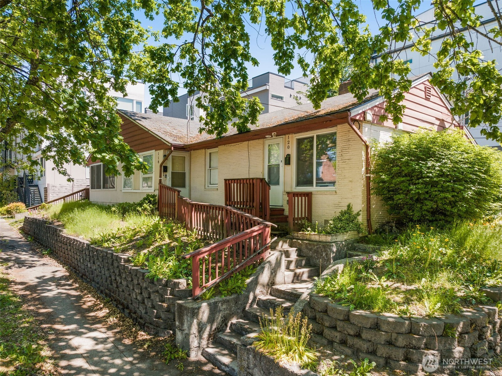 118 27th Avenue S, Seattle, WA 98144