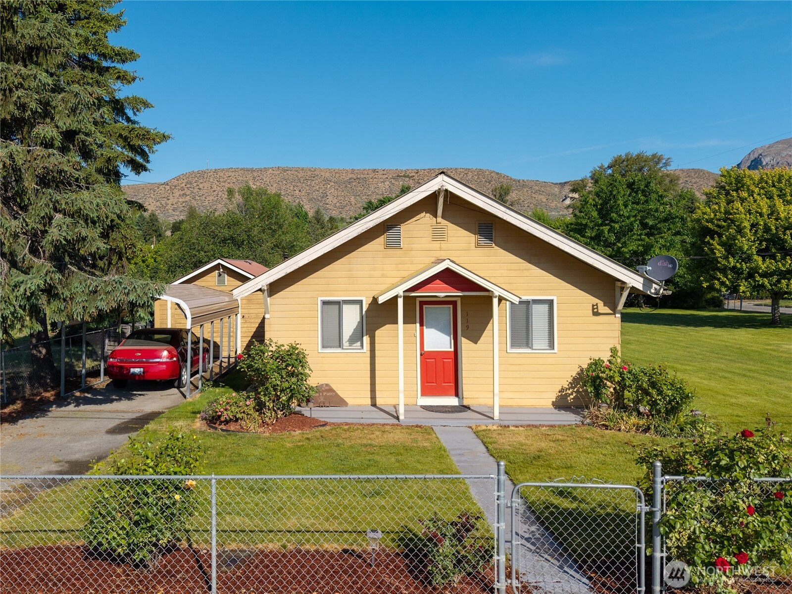 119 N Locust Way, Tonasket, WA 98855