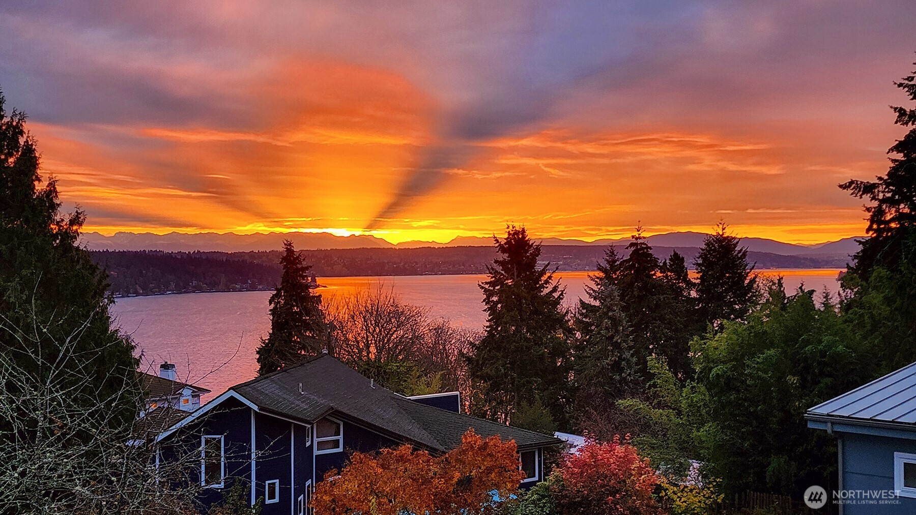 11524 Durland Avenue NE, Seattle, WA 98125